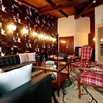 Hotel Cascade &