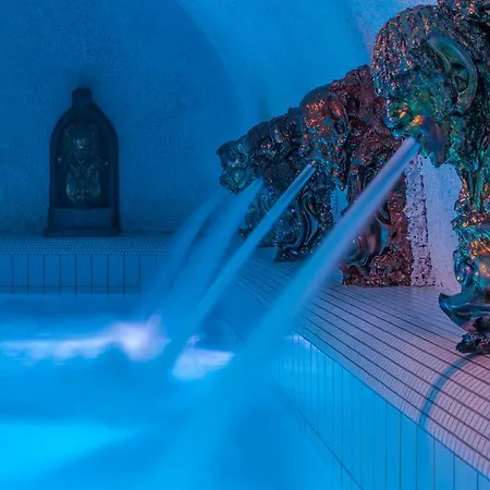 Hotel Cascade Resort&spa 4*