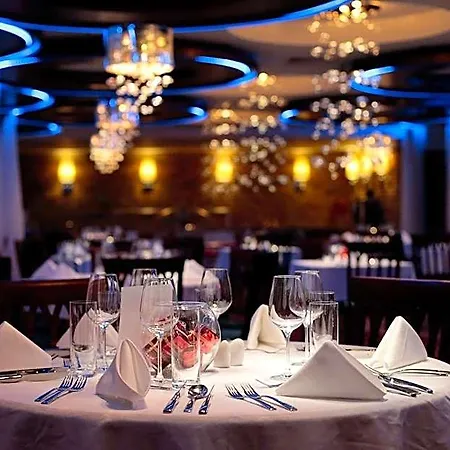 Cascade Resort&spa Hotel