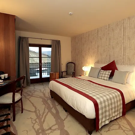 Hotel Cascade & Demjen