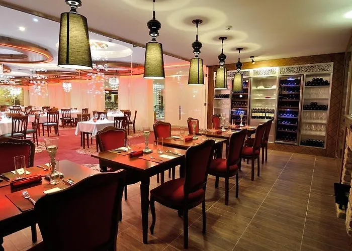 Hotel Cascade & Demjen