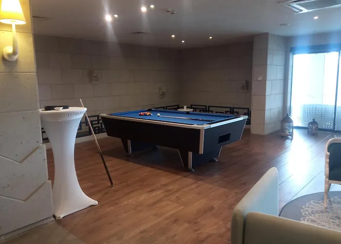 Cascade & Hotel Demjen